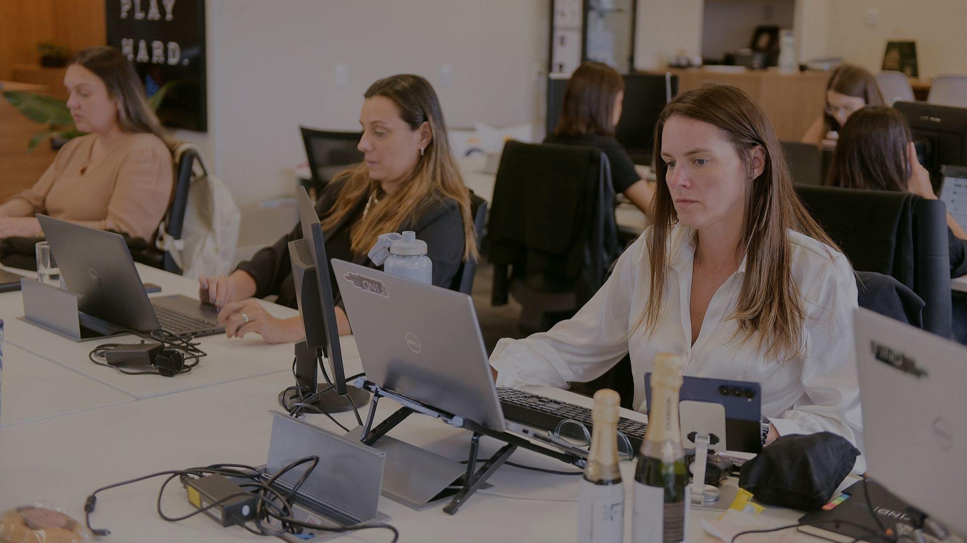 Experts Find HR